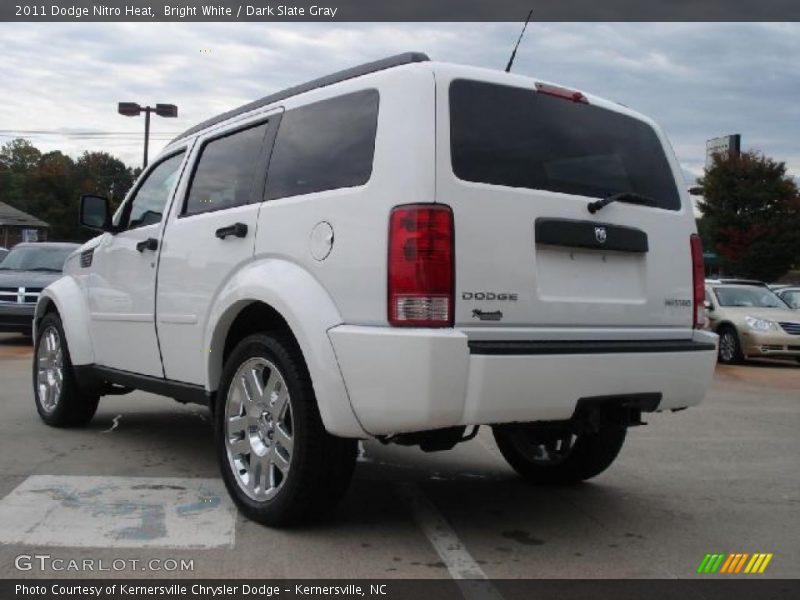 Bright White / Dark Slate Gray 2011 Dodge Nitro Heat