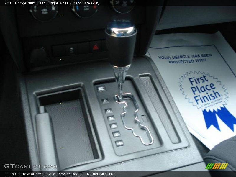  2011 Nitro Heat 4 Speed Automatic Shifter