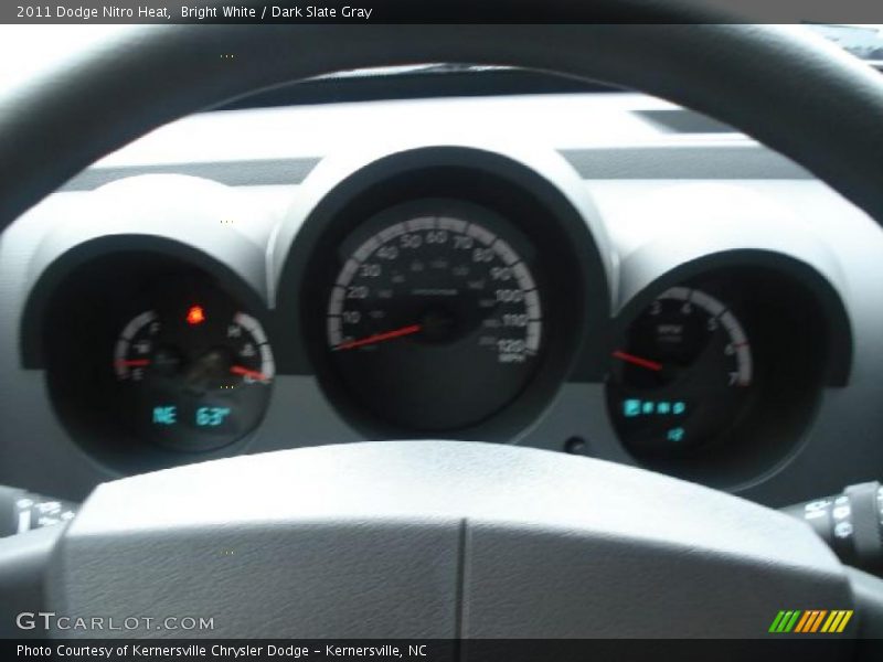 Bright White / Dark Slate Gray 2011 Dodge Nitro Heat