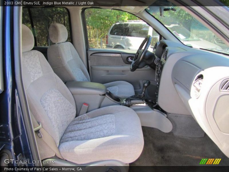  2003 Envoy SLE Light Oak Interior