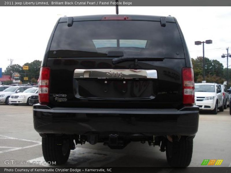 Brilliant Black Crystal Pearl / Pastel Pebble Beige 2011 Jeep Liberty Limited