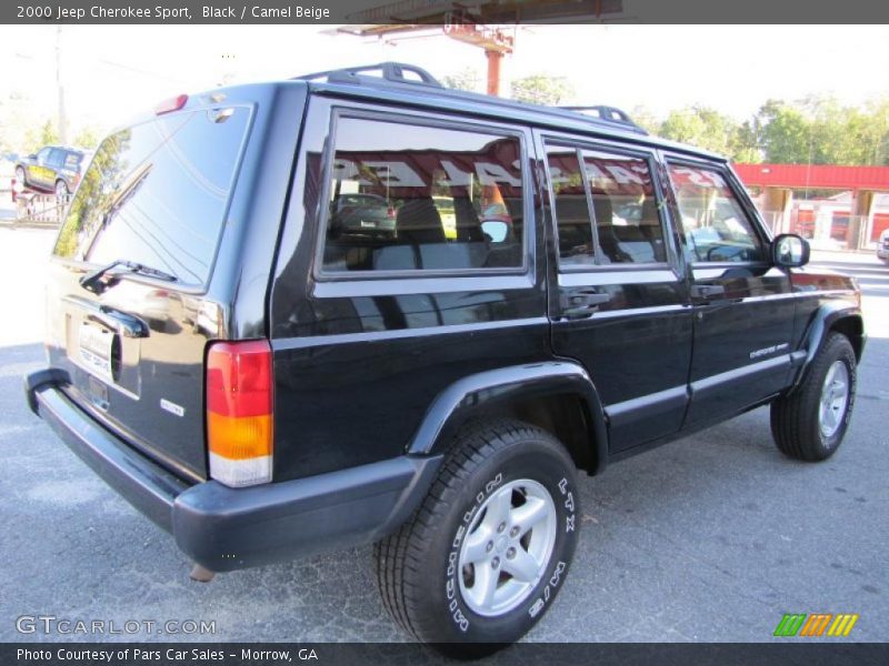 Black / Camel Beige 2000 Jeep Cherokee Sport