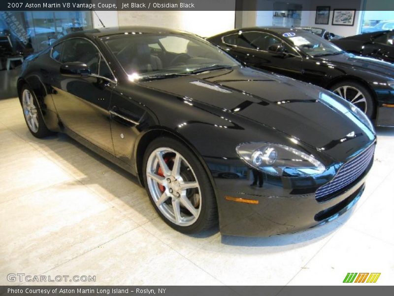 Jet Black / Obsidian Black 2007 Aston Martin V8 Vantage Coupe