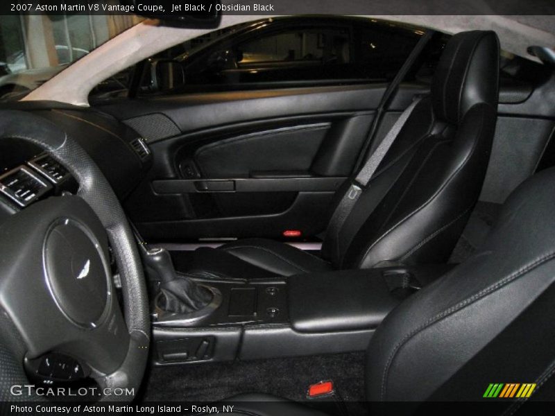 Jet Black / Obsidian Black 2007 Aston Martin V8 Vantage Coupe