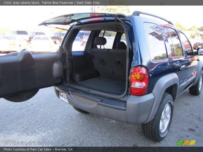 Patriot Blue Pearlcoat / Dark Slate Gray 2002 Jeep Liberty Sport