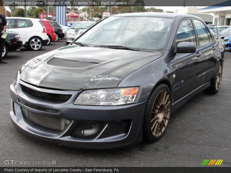 Front 3/4 View of 2006 Lancer Evolution IX MR
