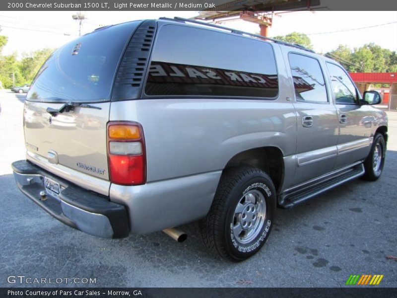 Light Pewter Metallic / Medium Oak 2000 Chevrolet Suburban 1500 LT