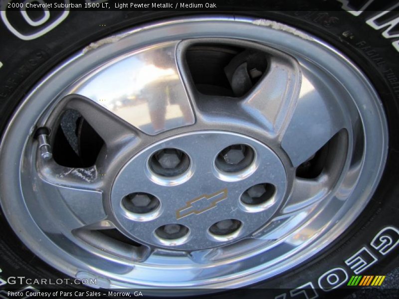  2000 Suburban 1500 LT Wheel