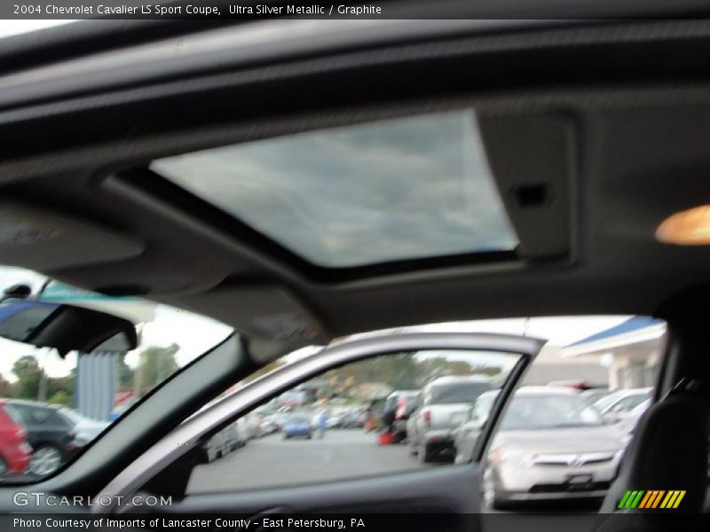 Ultra Silver Metallic / Graphite 2004 Chevrolet Cavalier LS Sport Coupe