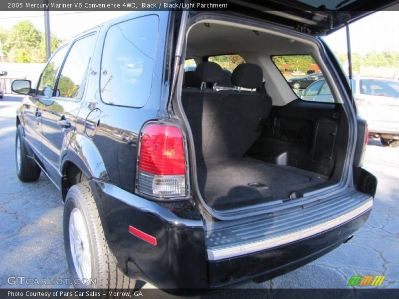 Black / Black/Light Parchment 2005 Mercury Mariner V6 Convenience 4WD