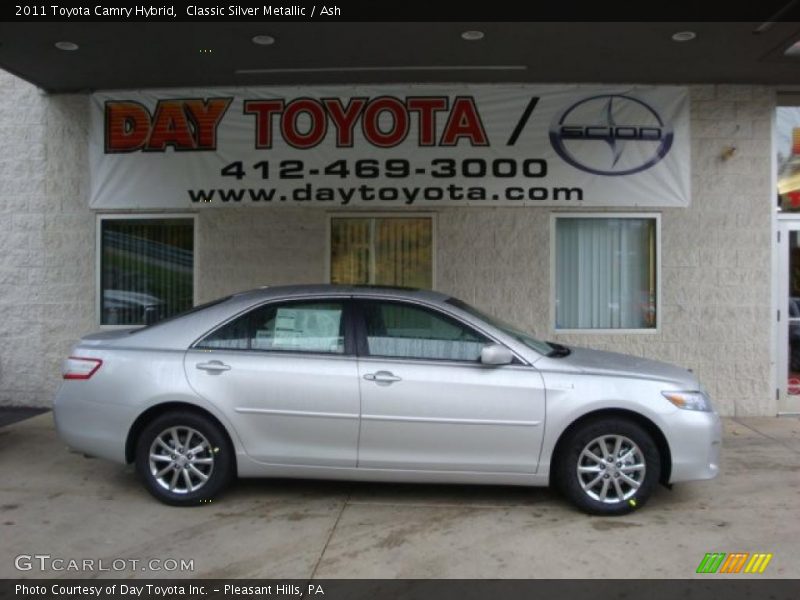 Classic Silver Metallic / Ash 2011 Toyota Camry Hybrid