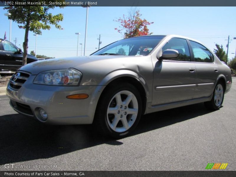 Sterling Mist Metallic / Blond 2002 Nissan Maxima SE
