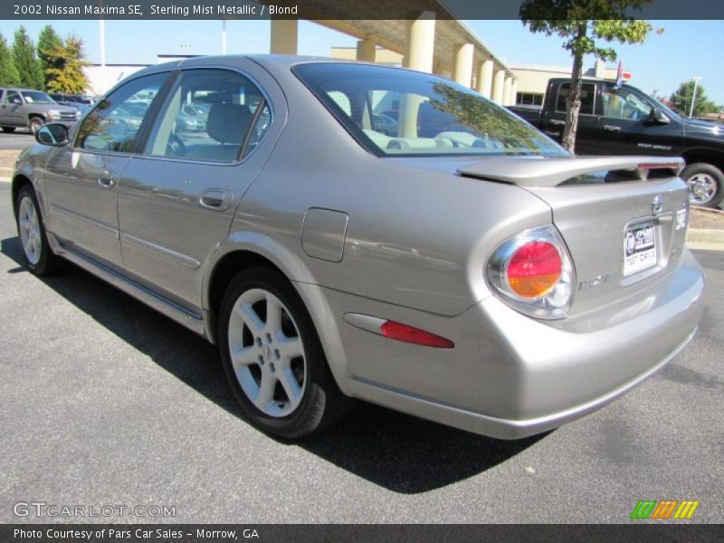 Sterling Mist Metallic / Blond 2002 Nissan Maxima SE