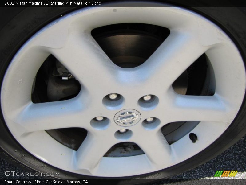 Sterling Mist Metallic / Blond 2002 Nissan Maxima SE