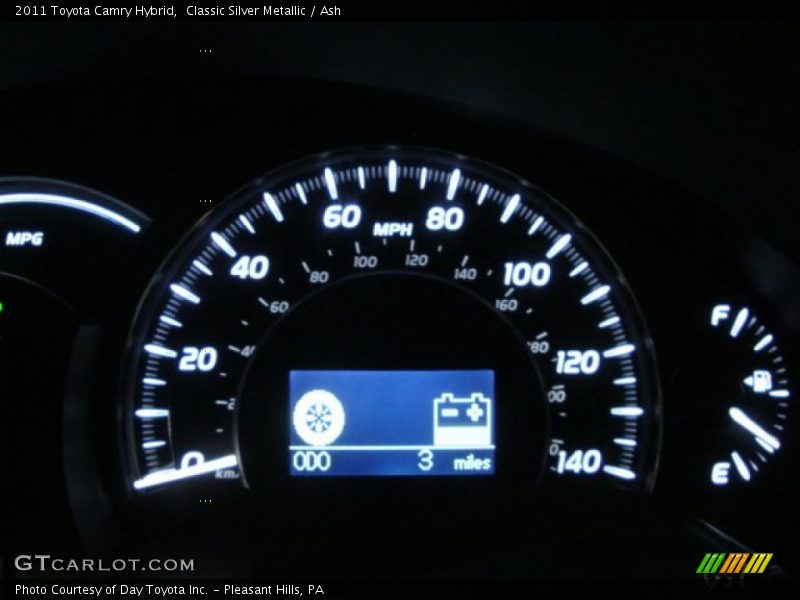 Classic Silver Metallic / Ash 2011 Toyota Camry Hybrid