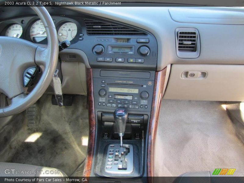 Controls of 2003 CL 3.2 Type S