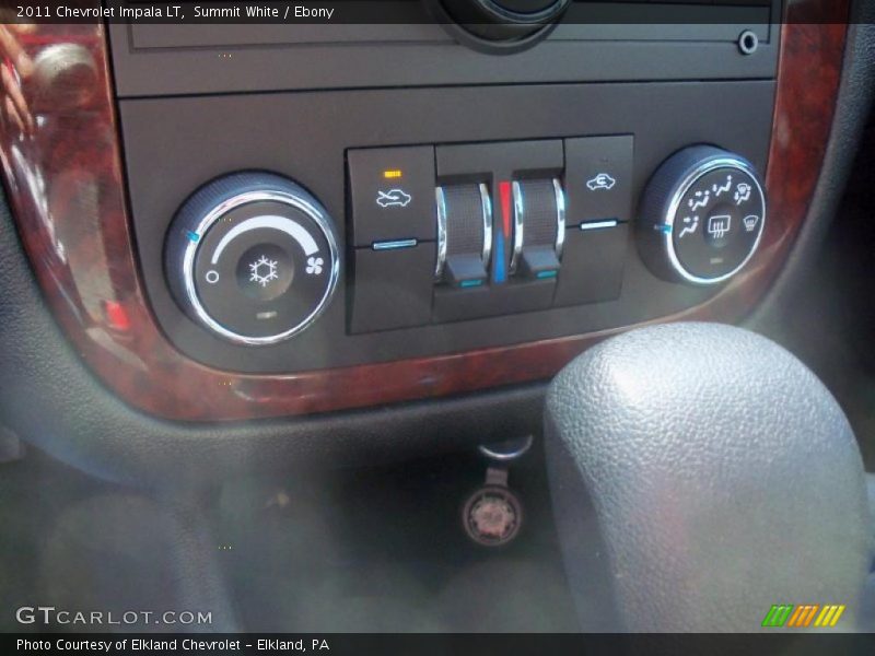 Summit White / Ebony 2011 Chevrolet Impala LT