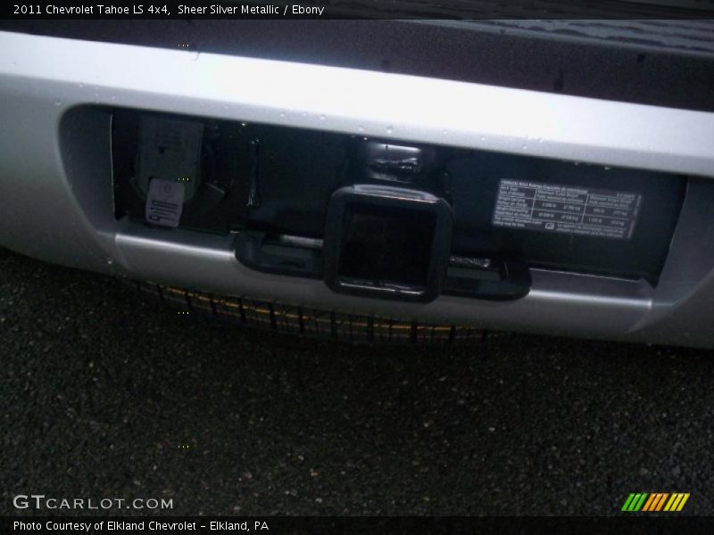 Sheer Silver Metallic / Ebony 2011 Chevrolet Tahoe LS 4x4