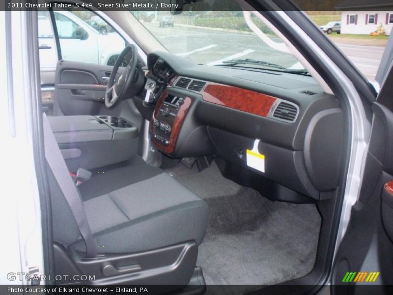 Sheer Silver Metallic / Ebony 2011 Chevrolet Tahoe LS 4x4