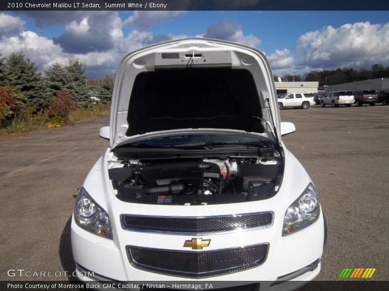 Summit White / Ebony 2010 Chevrolet Malibu LT Sedan