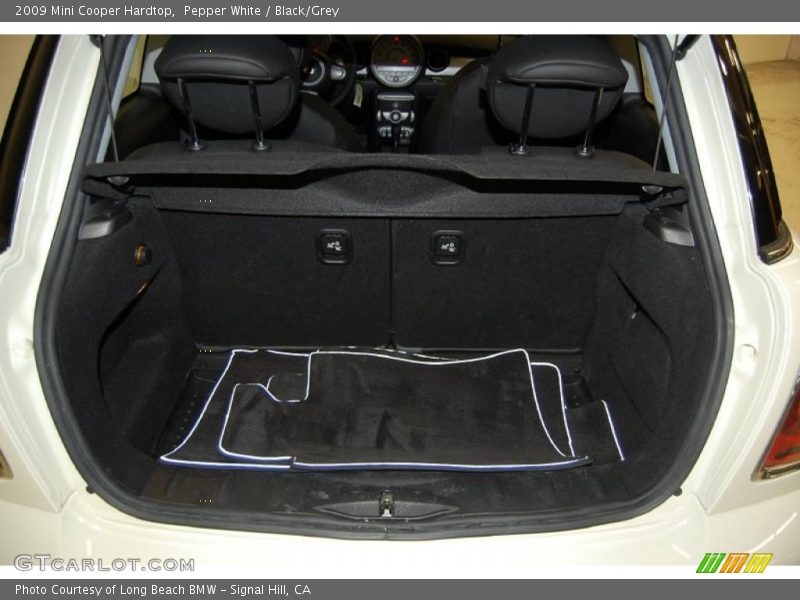 Pepper White / Black/Grey 2009 Mini Cooper Hardtop