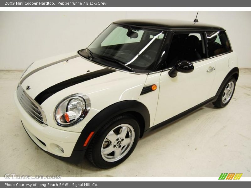Pepper White / Black/Grey 2009 Mini Cooper Hardtop