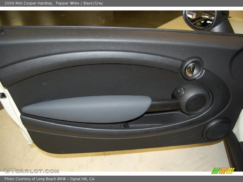 Pepper White / Black/Grey 2009 Mini Cooper Hardtop