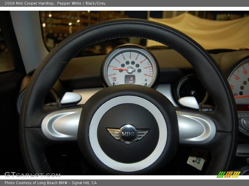 Pepper White / Black/Grey 2009 Mini Cooper Hardtop