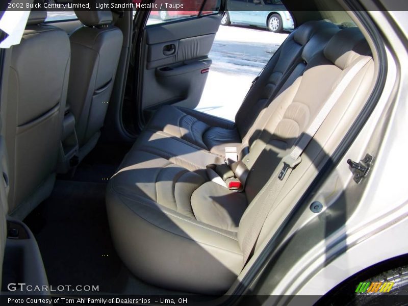 Light Sandrift Metallic / Taupe 2002 Buick Century Limited