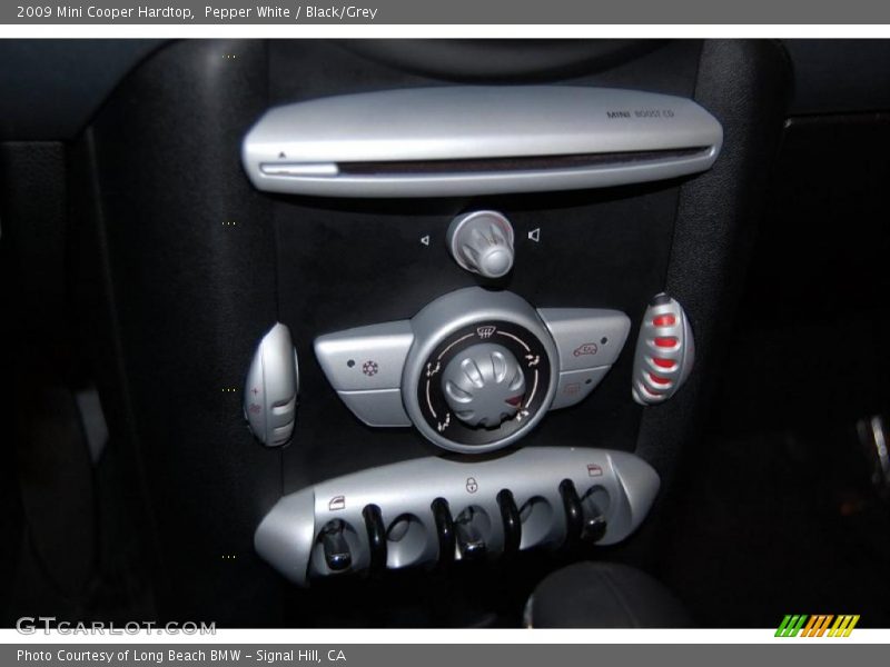 Pepper White / Black/Grey 2009 Mini Cooper Hardtop