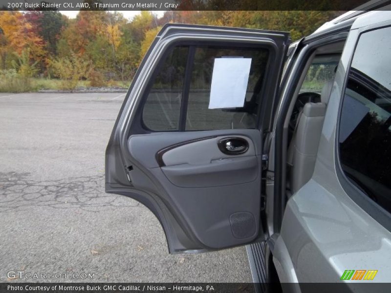 Titanium Gray Metallic / Gray 2007 Buick Rainier CXL AWD