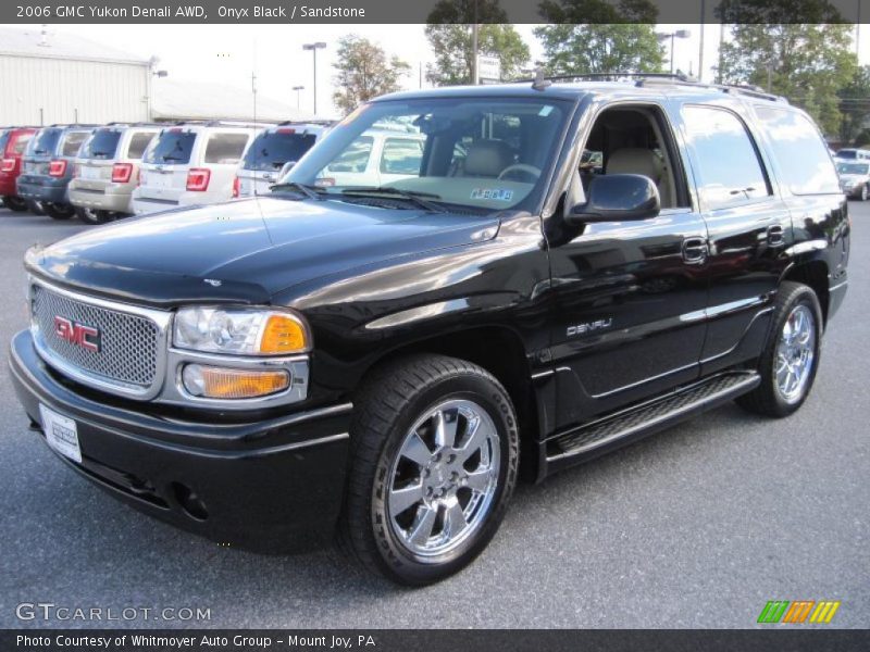 Onyx Black / Sandstone 2006 GMC Yukon Denali AWD