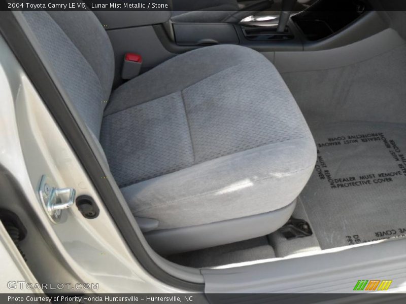 Lunar Mist Metallic / Stone 2004 Toyota Camry LE V6