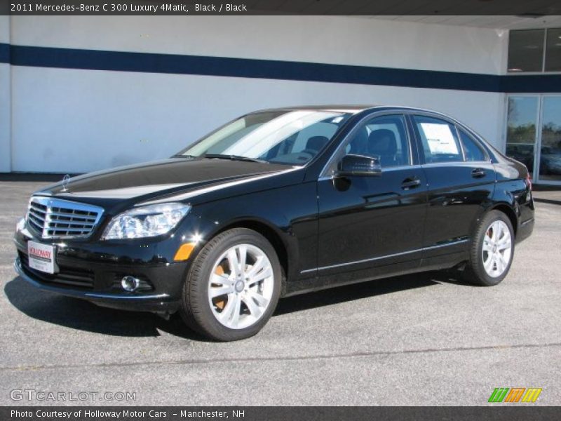 Front 3/4 View of 2011 C 300 Luxury 4Matic