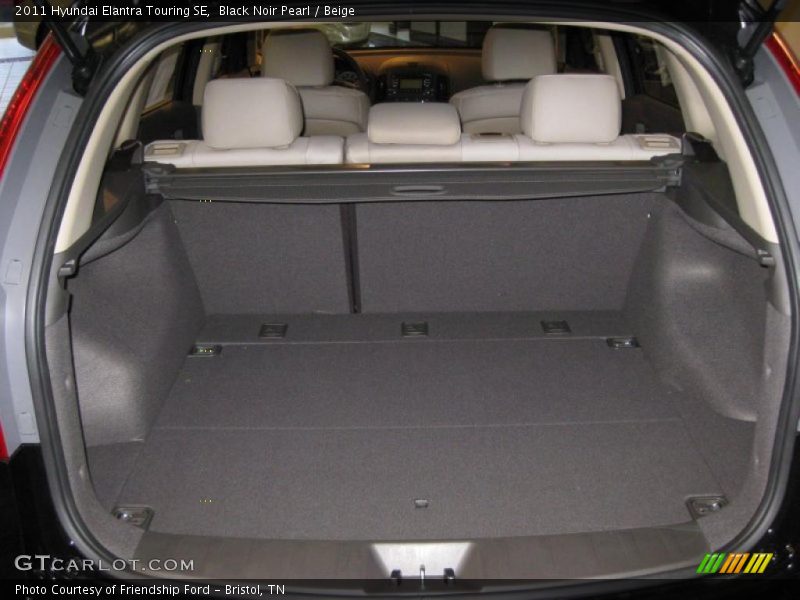 2011 Elantra Touring SE Trunk