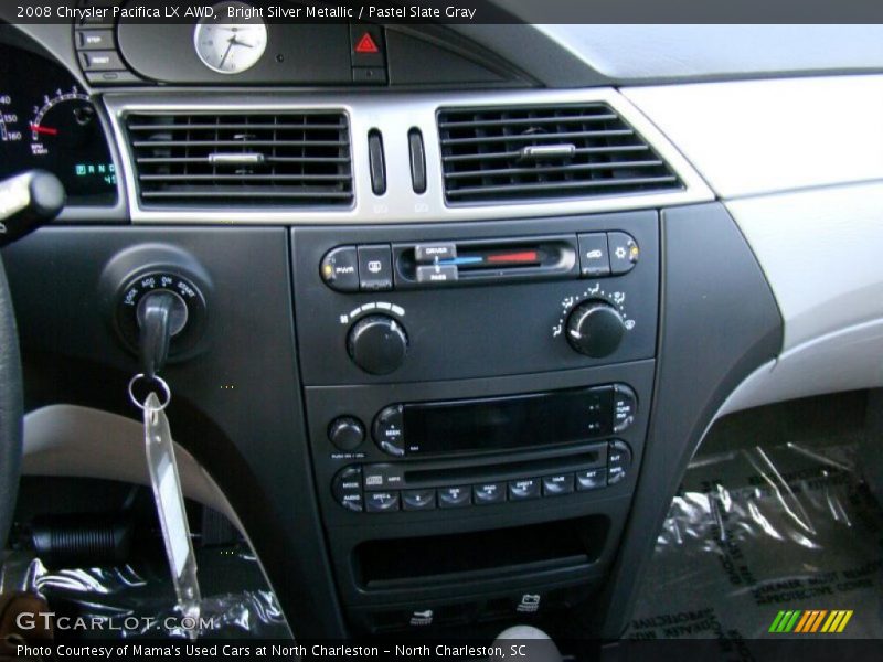 Controls of 2008 Pacifica LX AWD