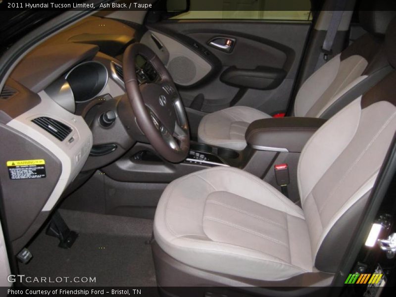  2011 Tucson Limited Taupe Interior