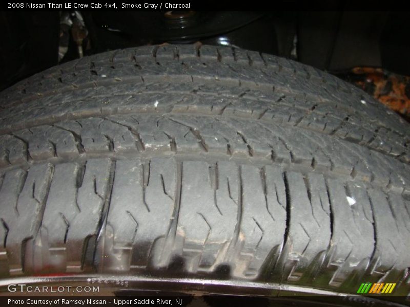 Smoke Gray / Charcoal 2008 Nissan Titan LE Crew Cab 4x4