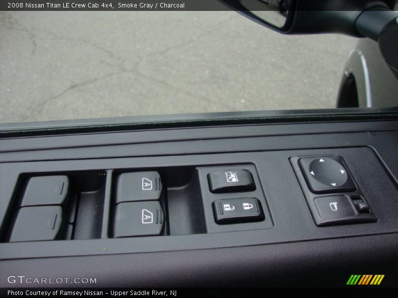 Smoke Gray / Charcoal 2008 Nissan Titan LE Crew Cab 4x4