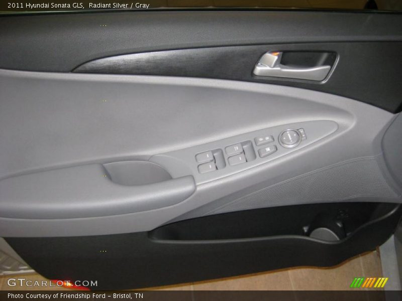 Radiant Silver / Gray 2011 Hyundai Sonata GLS