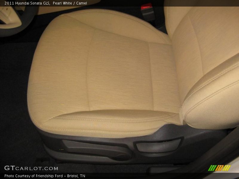 Pearl White / Camel 2011 Hyundai Sonata GLS