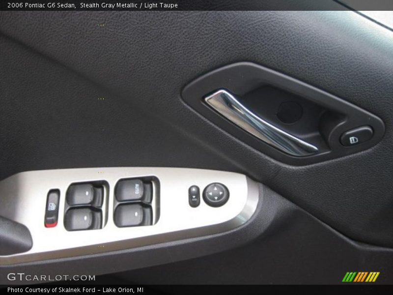 Stealth Gray Metallic / Light Taupe 2006 Pontiac G6 Sedan
