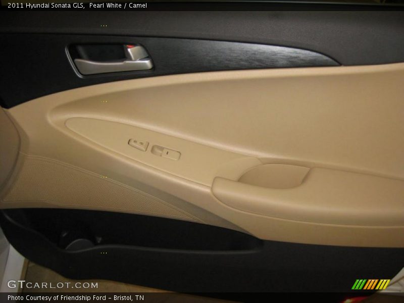 Pearl White / Camel 2011 Hyundai Sonata GLS