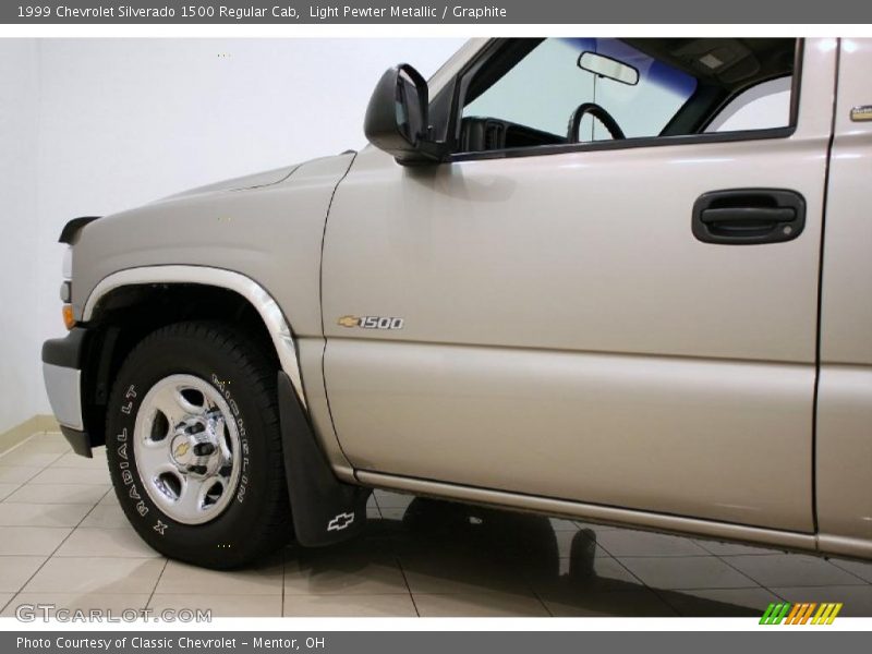 Light Pewter Metallic / Graphite 1999 Chevrolet Silverado 1500 Regular Cab