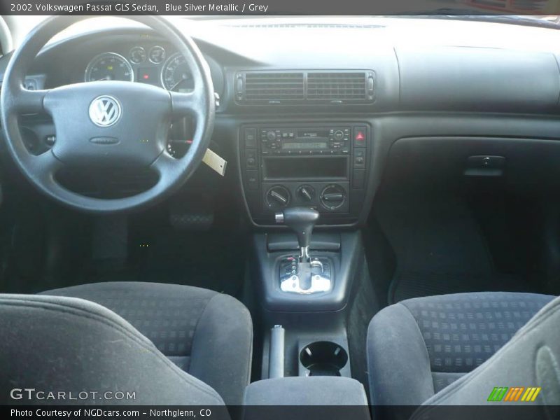 Blue Silver Metallic / Grey 2002 Volkswagen Passat GLS Sedan