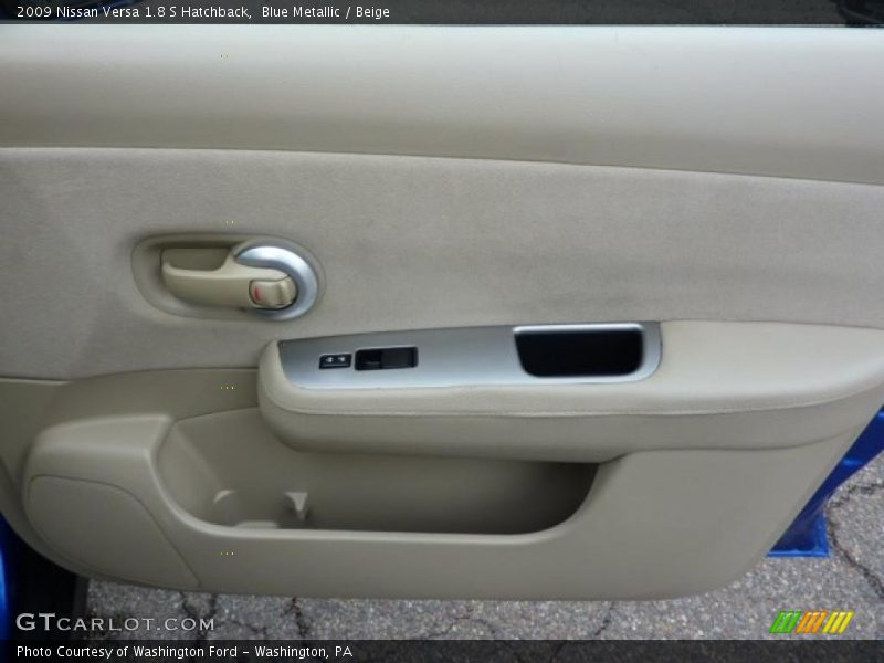 Blue Metallic / Beige 2009 Nissan Versa 1.8 S Hatchback