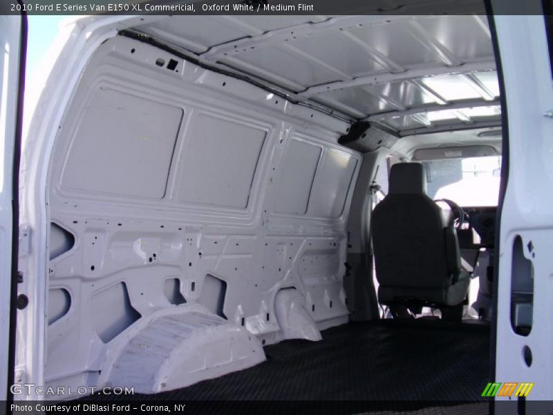 Oxford White / Medium Flint 2010 Ford E Series Van E150 XL Commericial