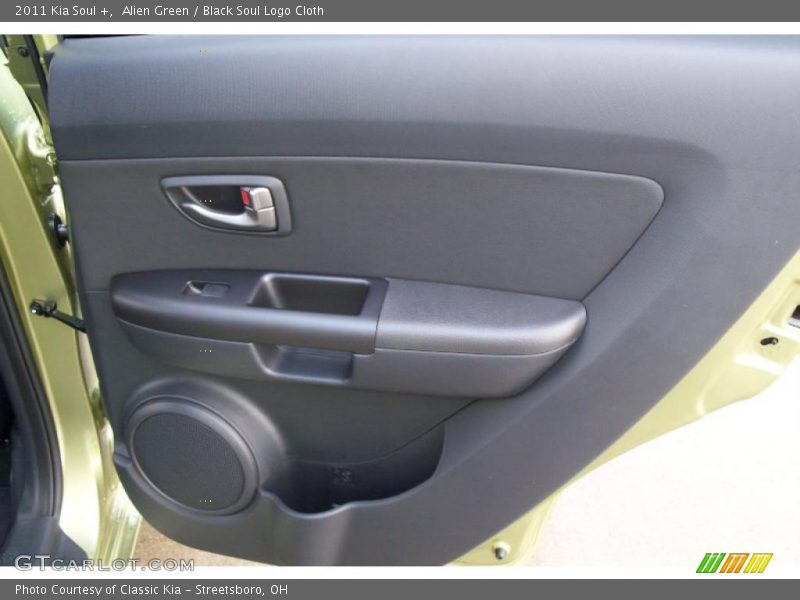 Alien Green / Black Soul Logo Cloth 2011 Kia Soul +
