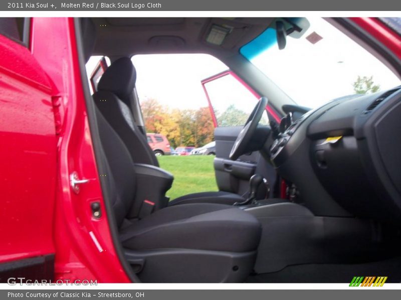 Molten Red / Black Soul Logo Cloth 2011 Kia Soul +