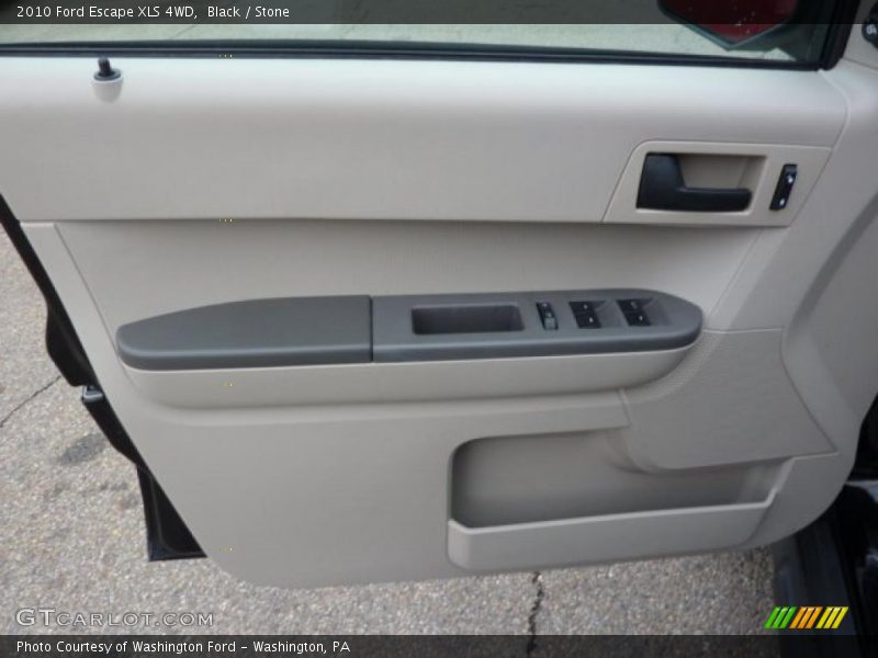  2010 Escape XLS 4WD Stone Interior